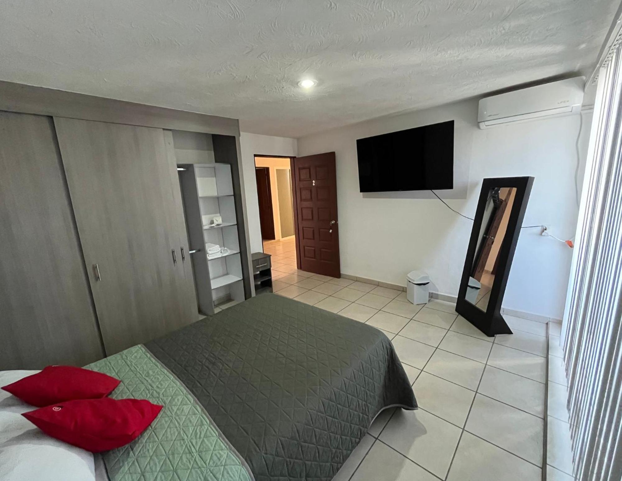 דירות לאון 2 Venator House Boutique מראה חיצוני תמונה